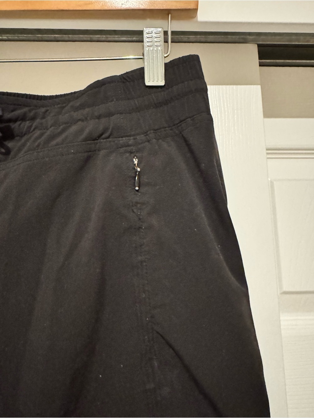 Athleta Relaxed Black Drawstring Women's Pants - Picture 4 of 6